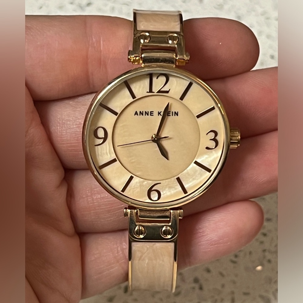 Anne Klein Ladies Wristwatch Rose Gold